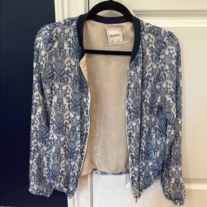 Pull&Bear Blue and White Bomber Jacket with Modern Flair